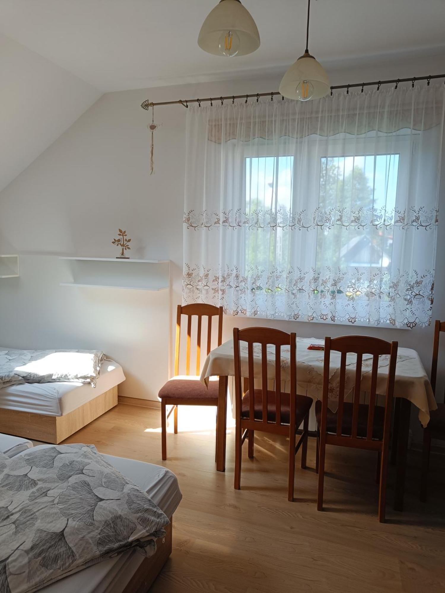 Pod Modrzewiami Apartment Milowka Bagian luar foto
