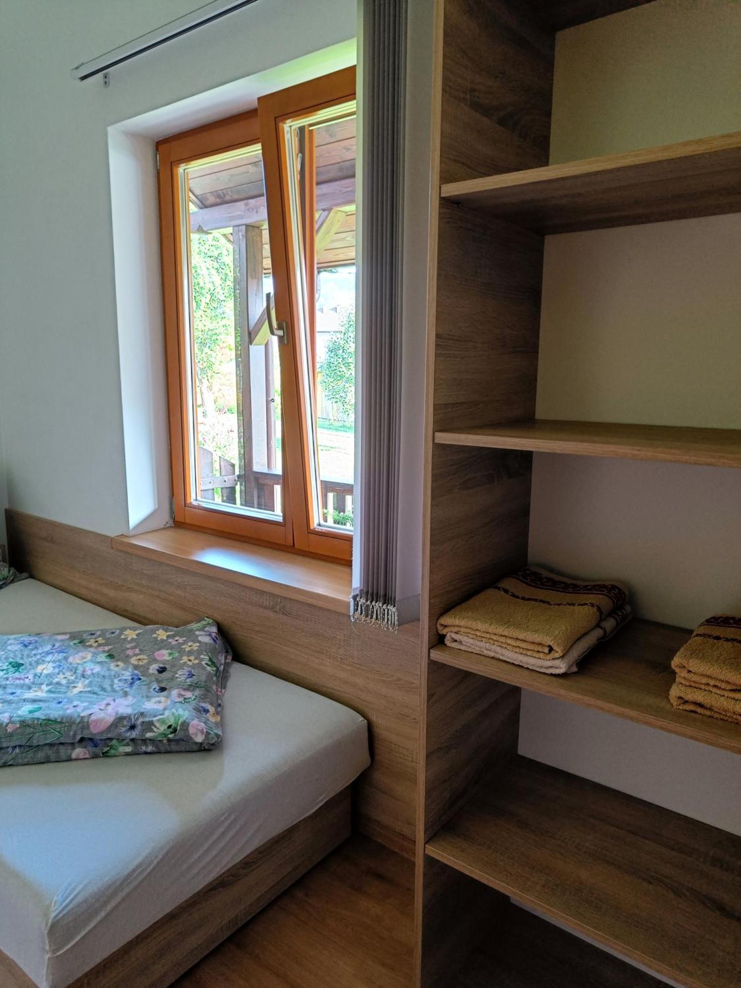 Pod Modrzewiami Apartment Milowka Bagian luar foto